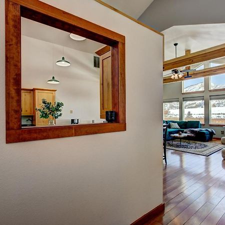Twin Pines Cabin In Wilderness Ranch On Hwy 21, Amazing Views, 20 Ft Ceilings, Fully Fenced Yard, Pet Friendly, , Go Paddle Boarding At Lucky Peak, Or Snowshoeing In Idaho City And Take In The Hot Springs, Sleeps 10! Бойсі Екстер'єр фото